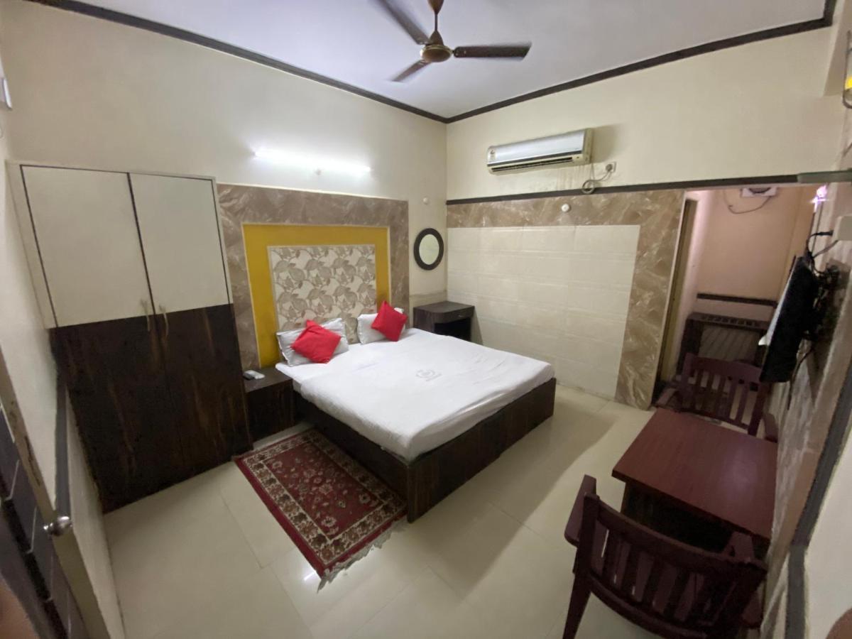Hotel Shubham Rourkela ภายนอก รูปภาพ